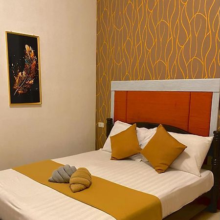 Aj Travellers Inn - Annex Manoc-Manoc Dış mekan fotoğraf